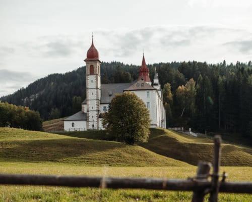 Hotel Corno Bianco Нова Поненте Екстериор снимка