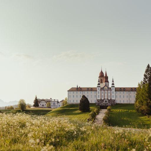 Hotel Corno Bianco Нова Поненте Екстериор снимка